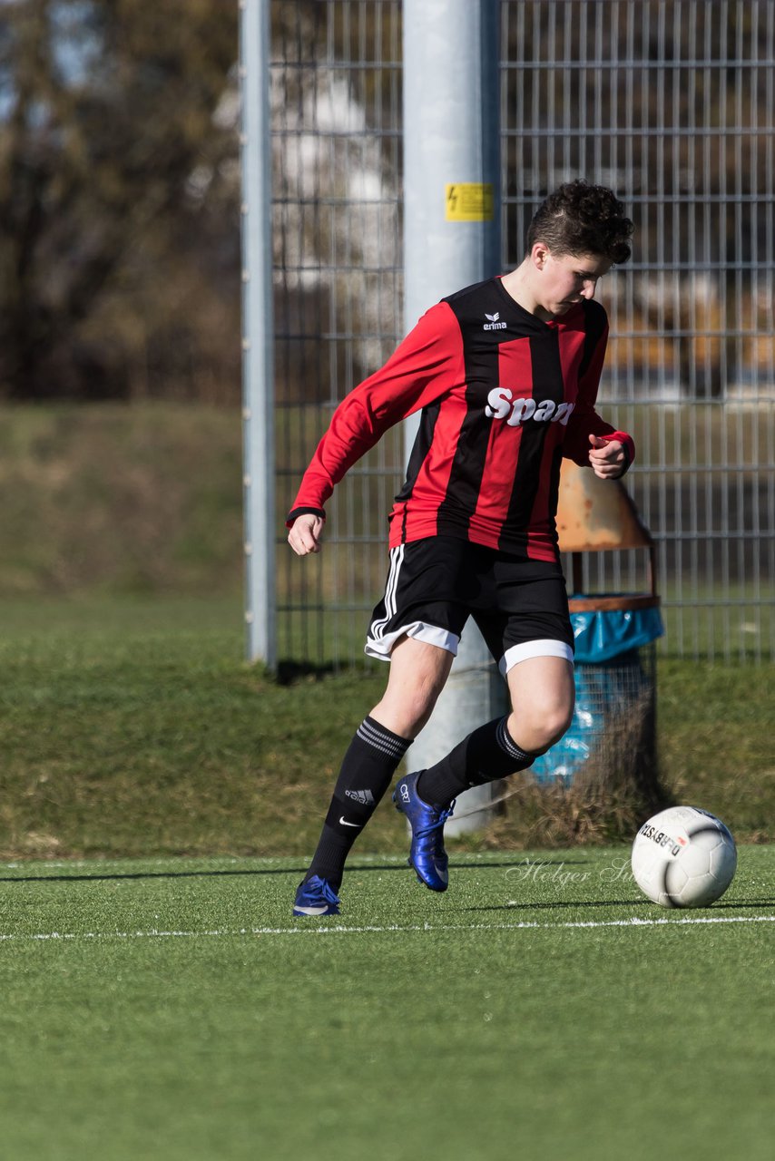 Bild 213 - B-Juniorinnen SG Weststeinburg/Bei - SV Fisia 03 : Ergebnis: 1:2